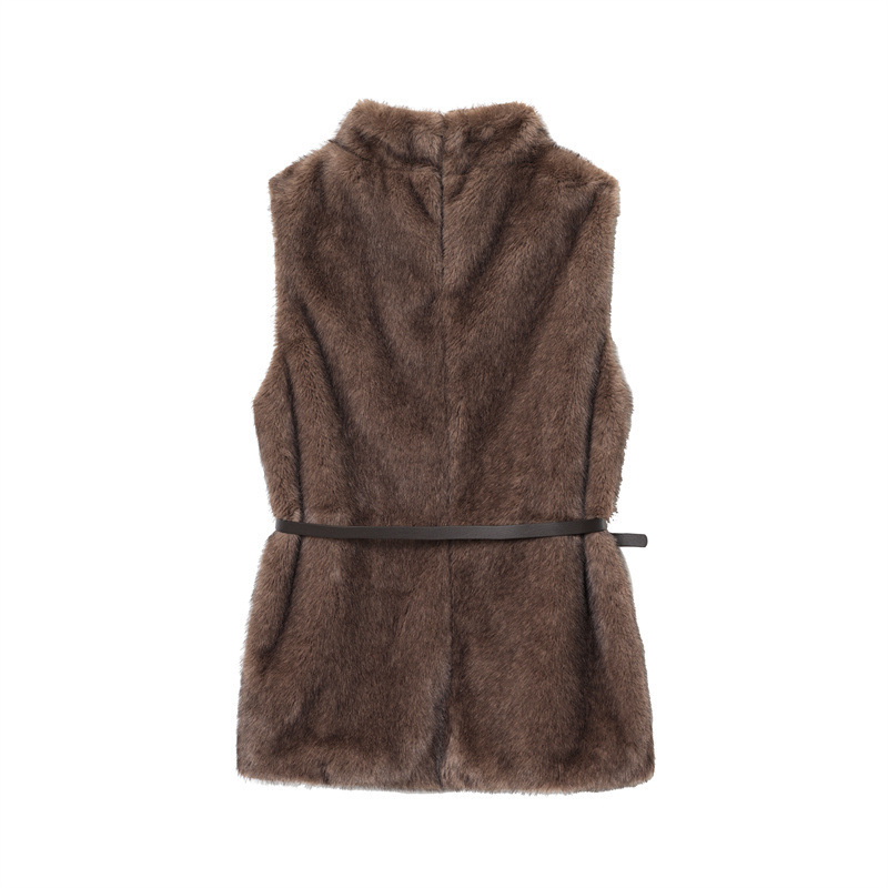 Elegant Women's Sleeveless Belt Turtleneck Top - Image 2