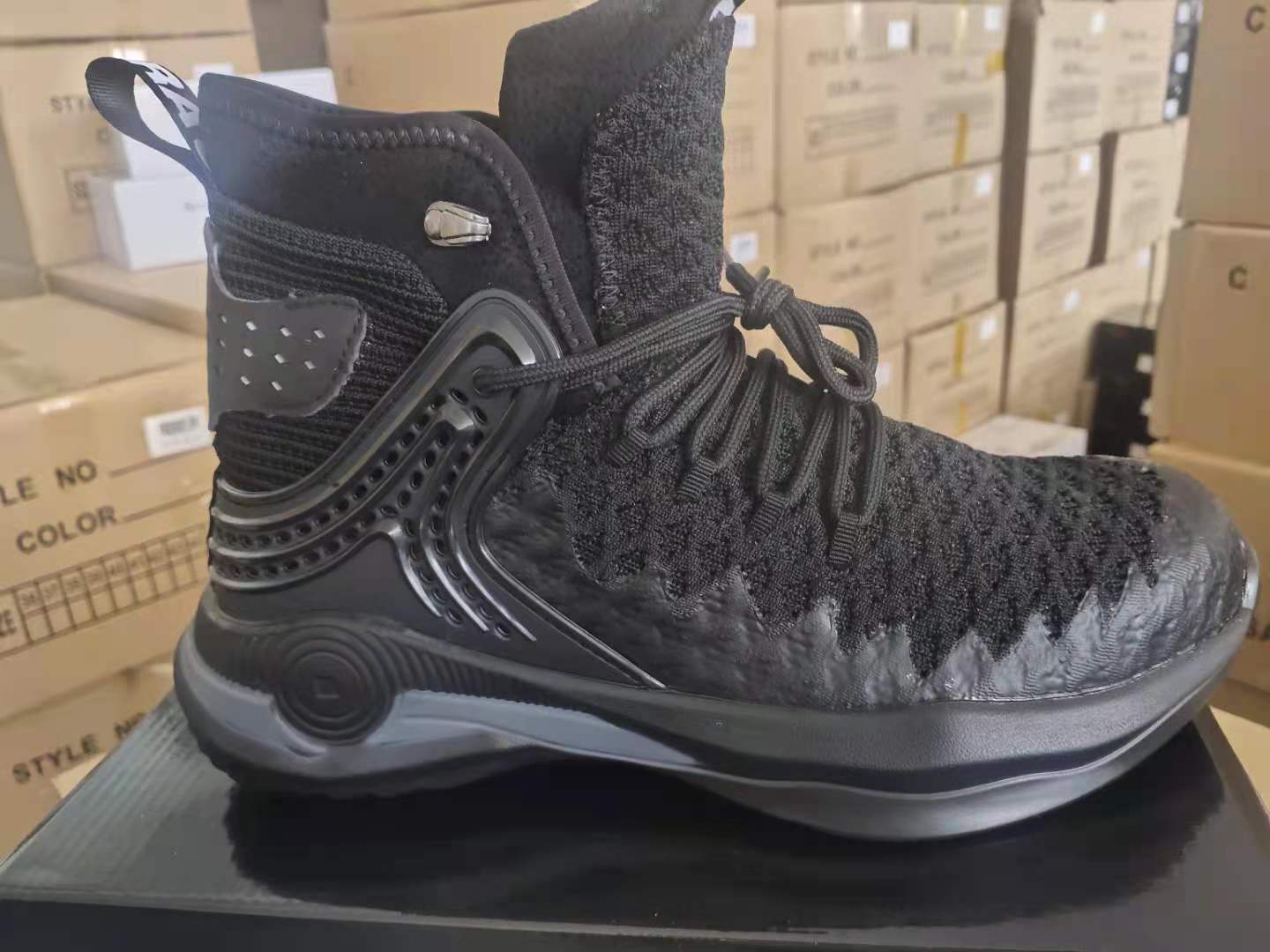 High-top Safety Shoes Construction Protective Footwear Men Steel Toe Shoes Breathable Hiking Boots Puncture Proof Work Boots - Image 2