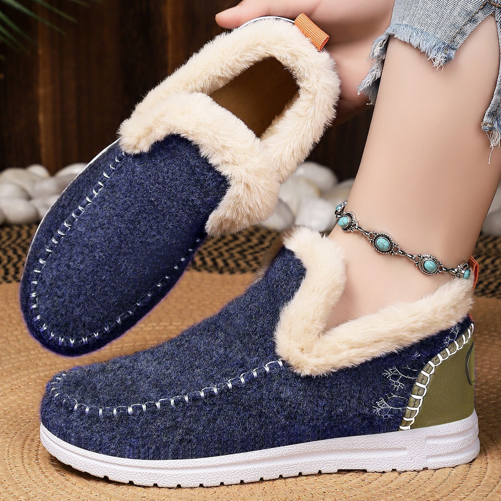 Cold-proof Female Lightweight Simple Cotton Boots