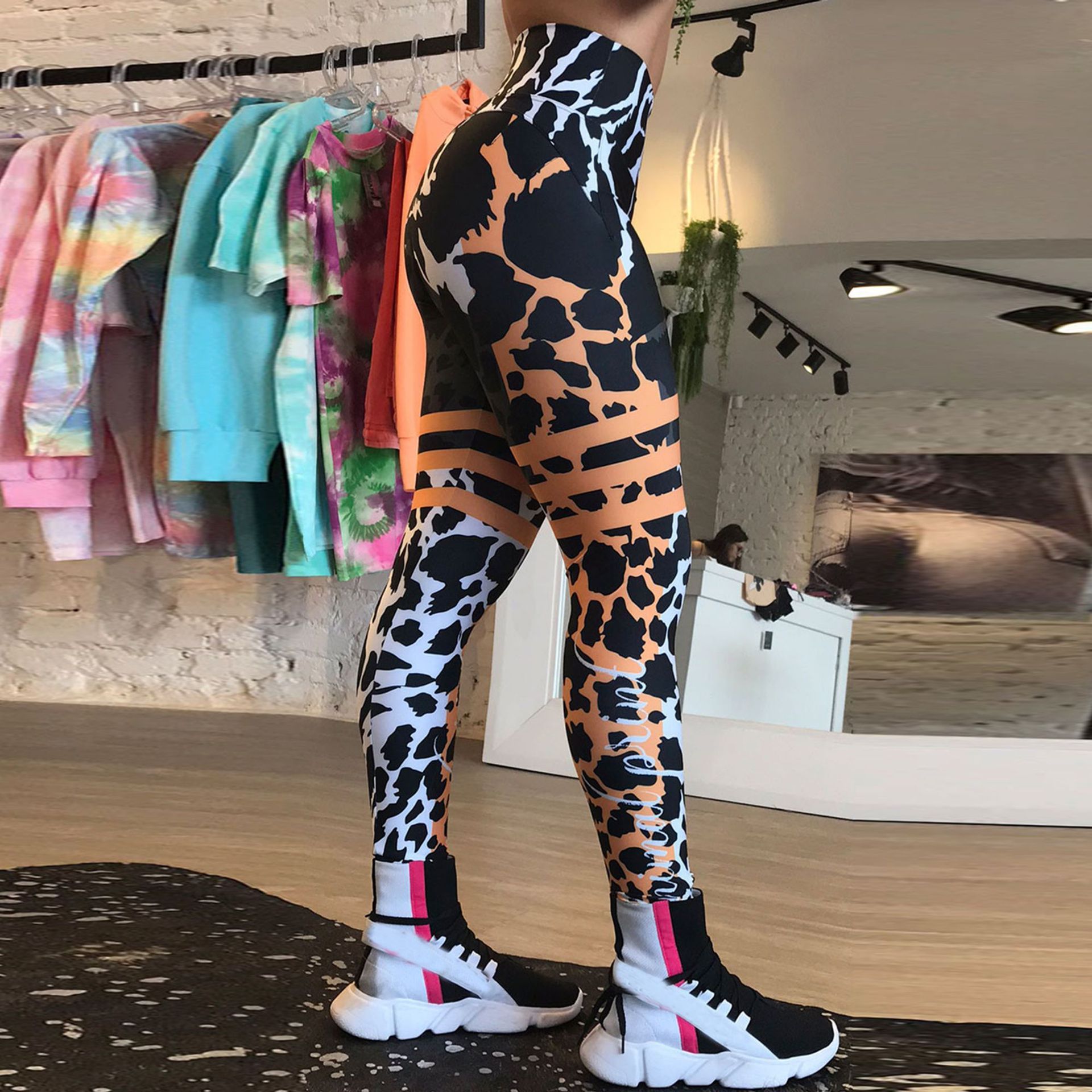 Sports Women Leopard Print Yoga Pants - Image 3