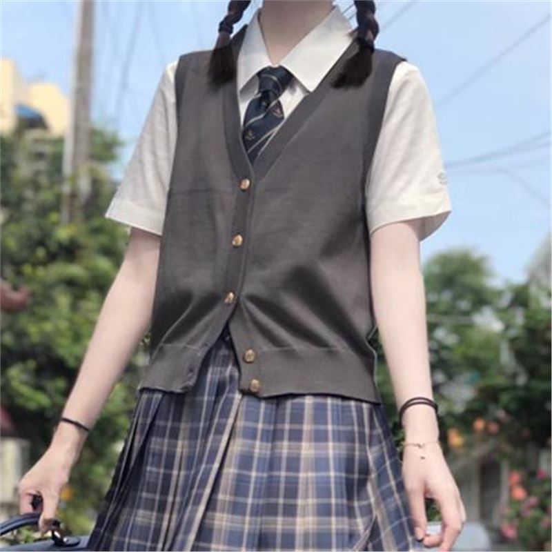 Loose Versatile Basic Knitted Cardigan Vest - Image 9