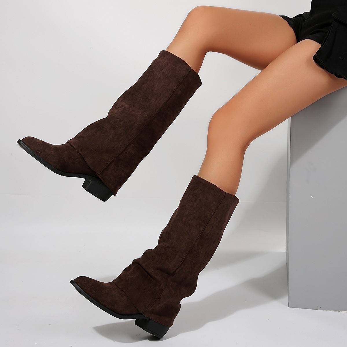Autumn And Winter New Large Size Thick Heel Non-slip Skinny Boots Women - Image 3