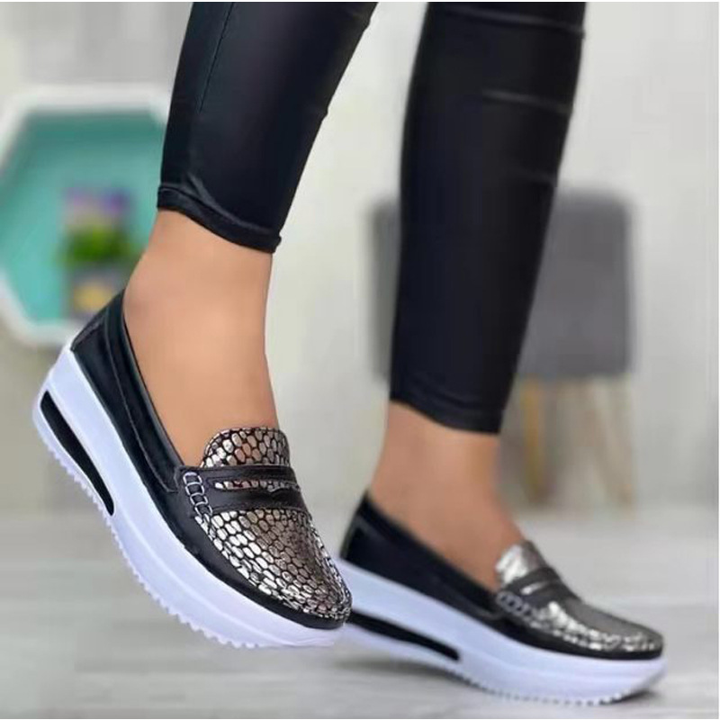 New Casual Pumps Women's Autumn Solid Color Round Toe Low-top Belt Buckle European And American Soft Bottom Work Shoes Peas Shoes - Image 10