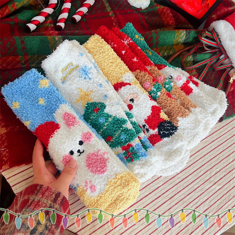 Christmas Lint-free Cute Coral Fleece Thermal Middle Tube Women's Socks - Image 2