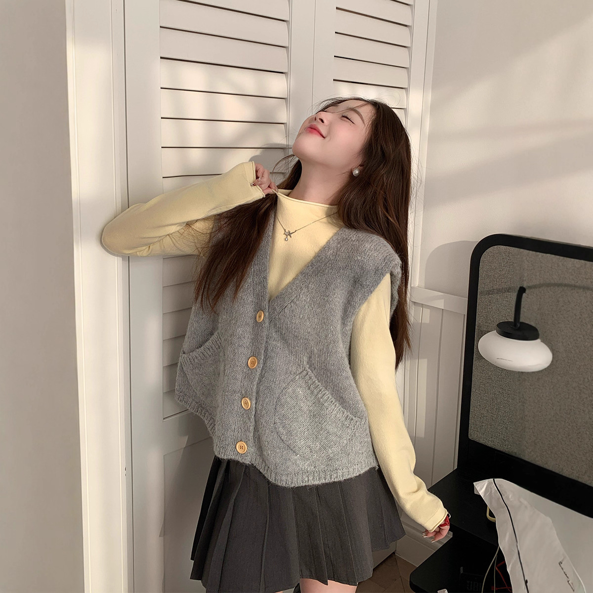 Winter New Korean Knitted Cardigan Vest Women's Vest - Image 2