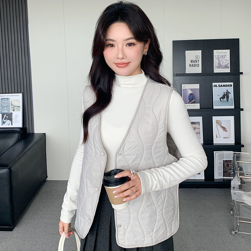 Loose Ultra-thin Women's Outer And Inner Wear Vest - Image 5