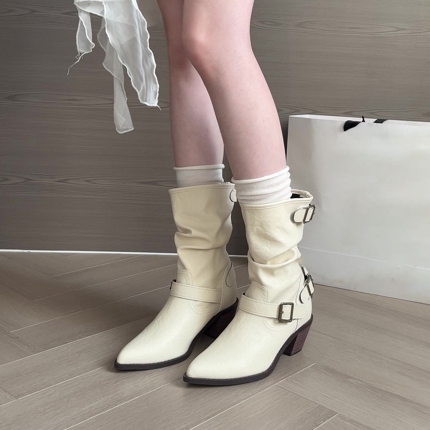 Fashion All-match Comfort And Casual Pointed Toe Chunky Heel Women's Boots - Image 5