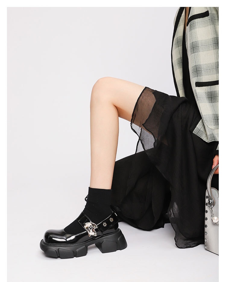 Women's Sponge Cake Thick Soled Big Toe Small Leather Shoes - Image 10