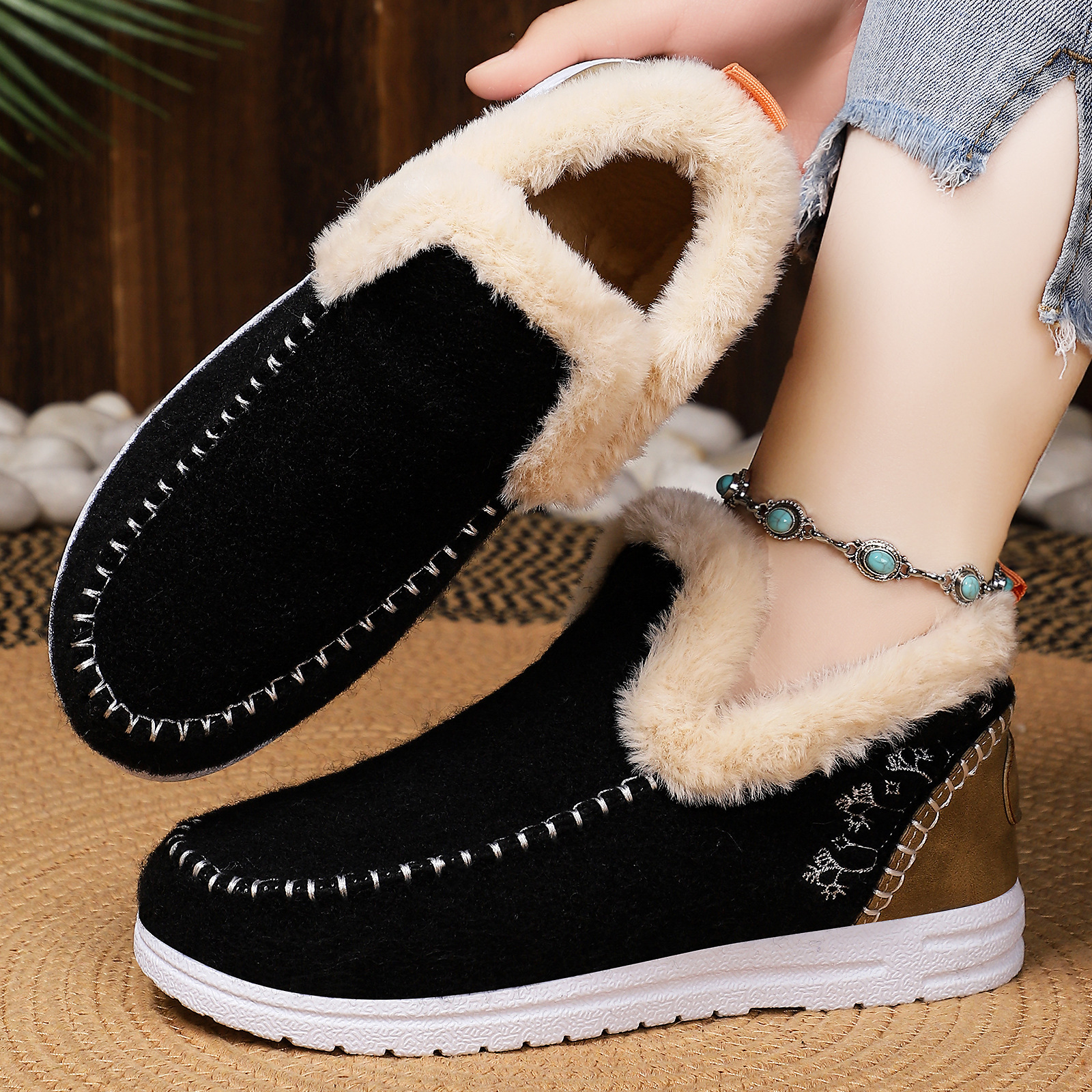 Cold-proof Female Lightweight Simple Cotton Boots - Image 2