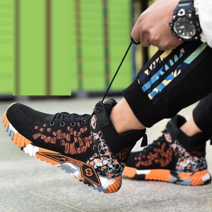 Flyknit Breathable Safety Shoes Lightweight Steel Toe Cap Anti-piercing Protective