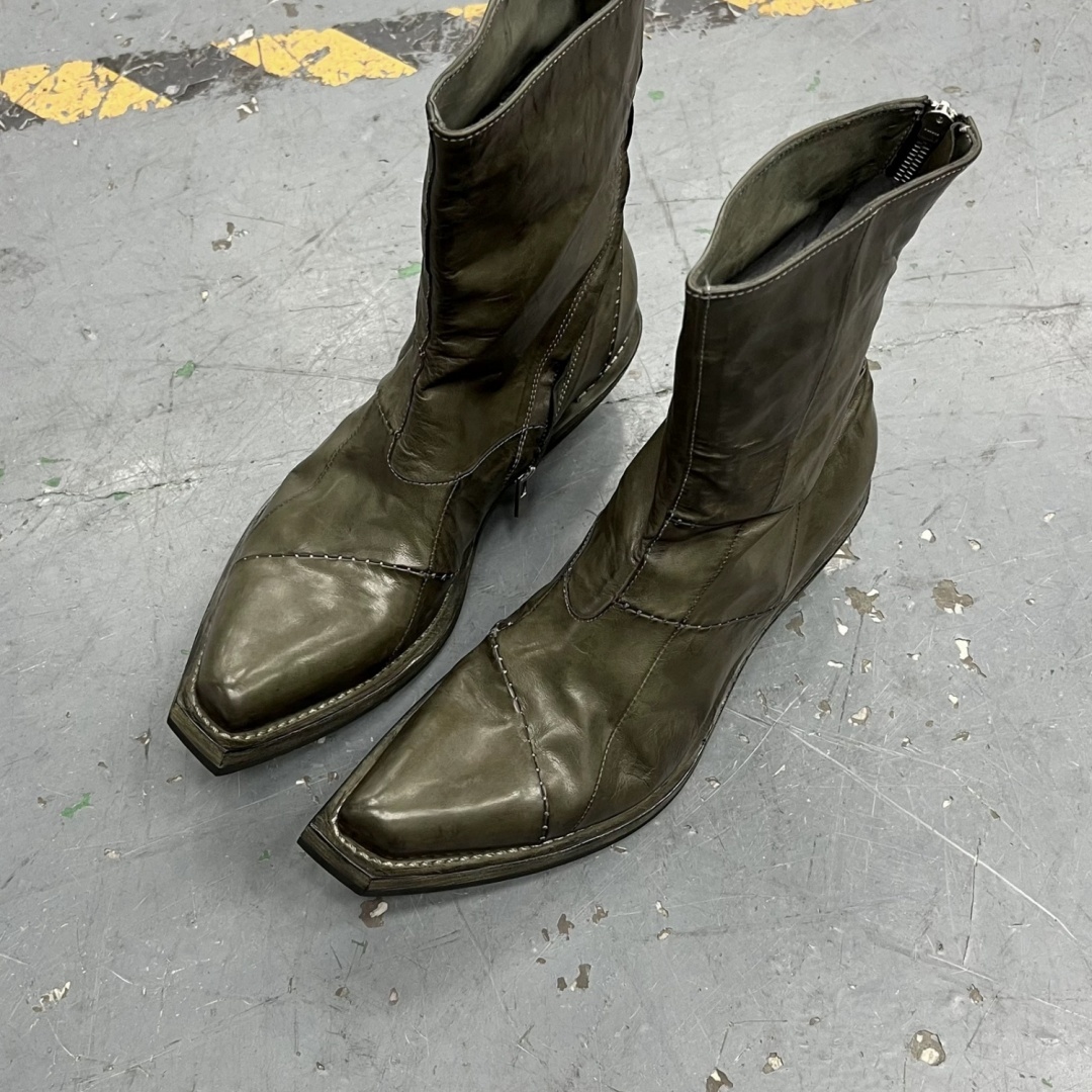 Men's Retro Dark Stitched Patchwork Square Toe Boots - Image 5