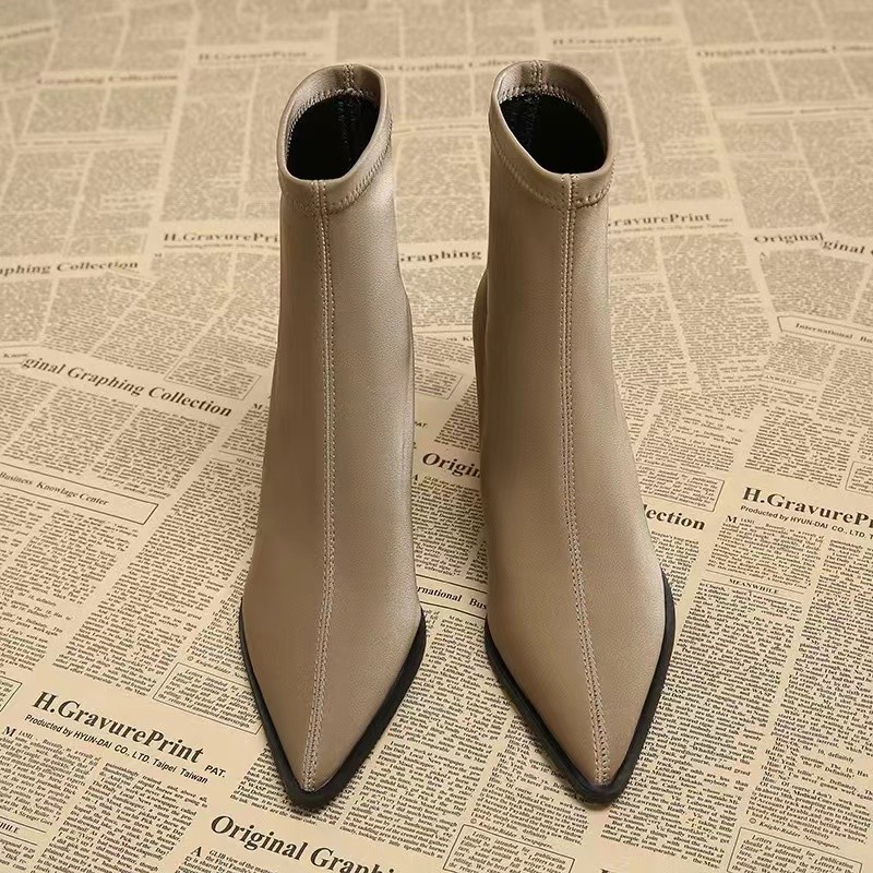 Women's Stretch Fashion Suede Pointed Martin Boots - Image 4