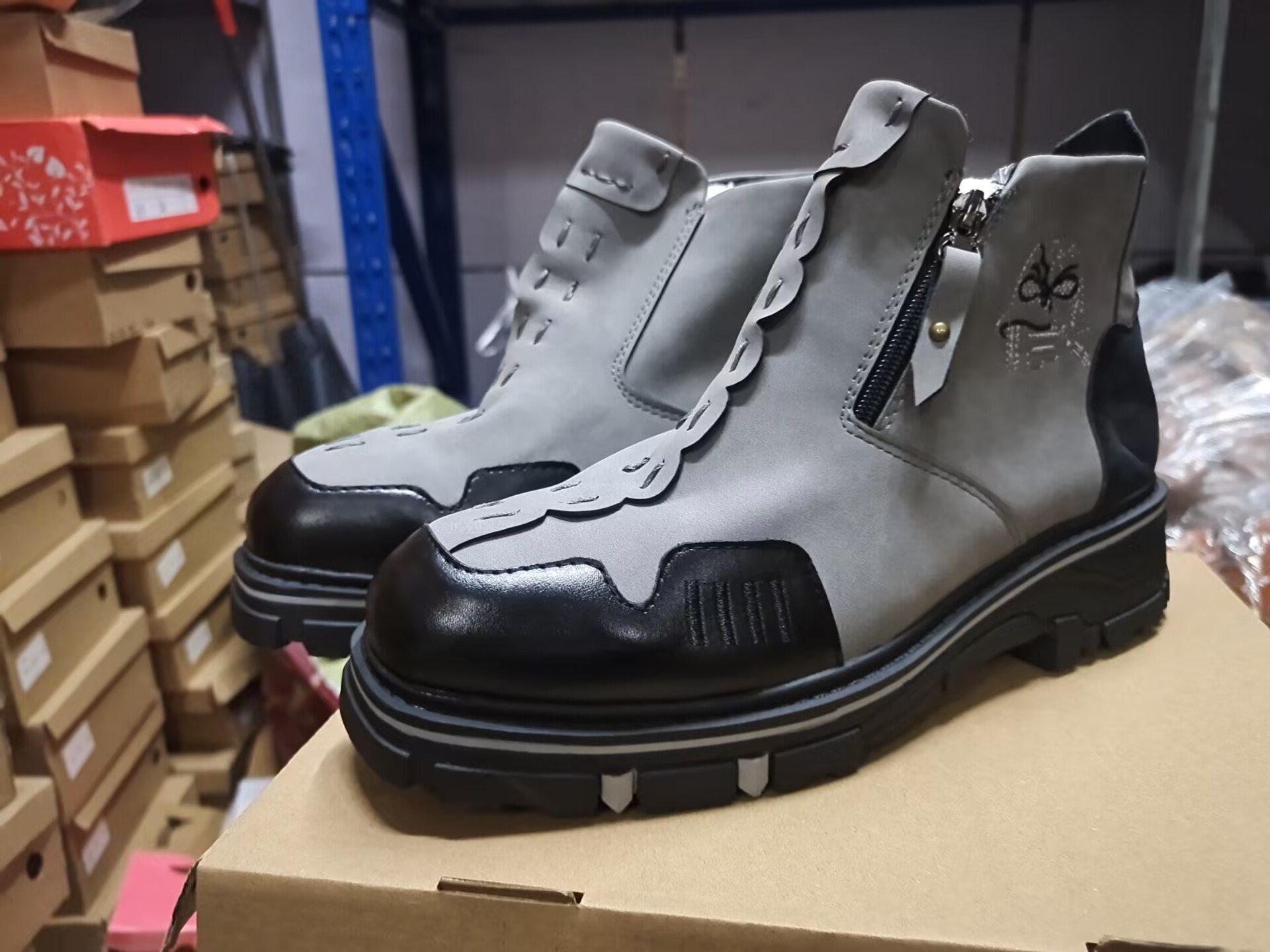 Men's Short Boots Round Toe Large Size Side Zipper Martin Boots - Image 6