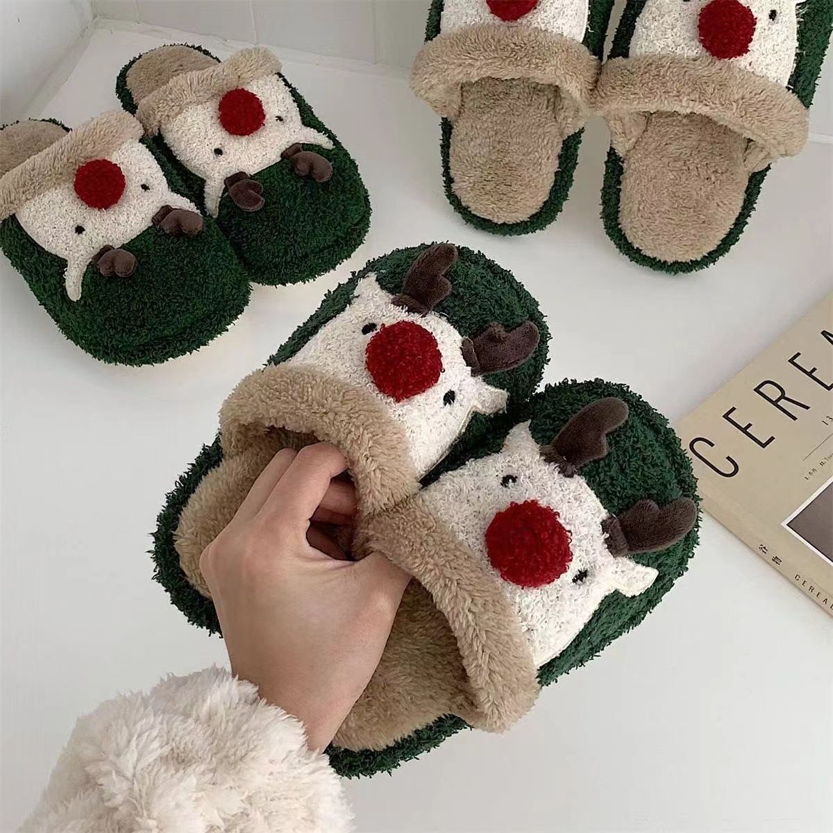 Fashion Non-slip Warm Christmas Elk Plush Shoes - Image 2