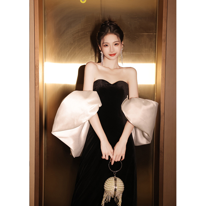 Daily Wearable Host Performance Costume — изображение 6