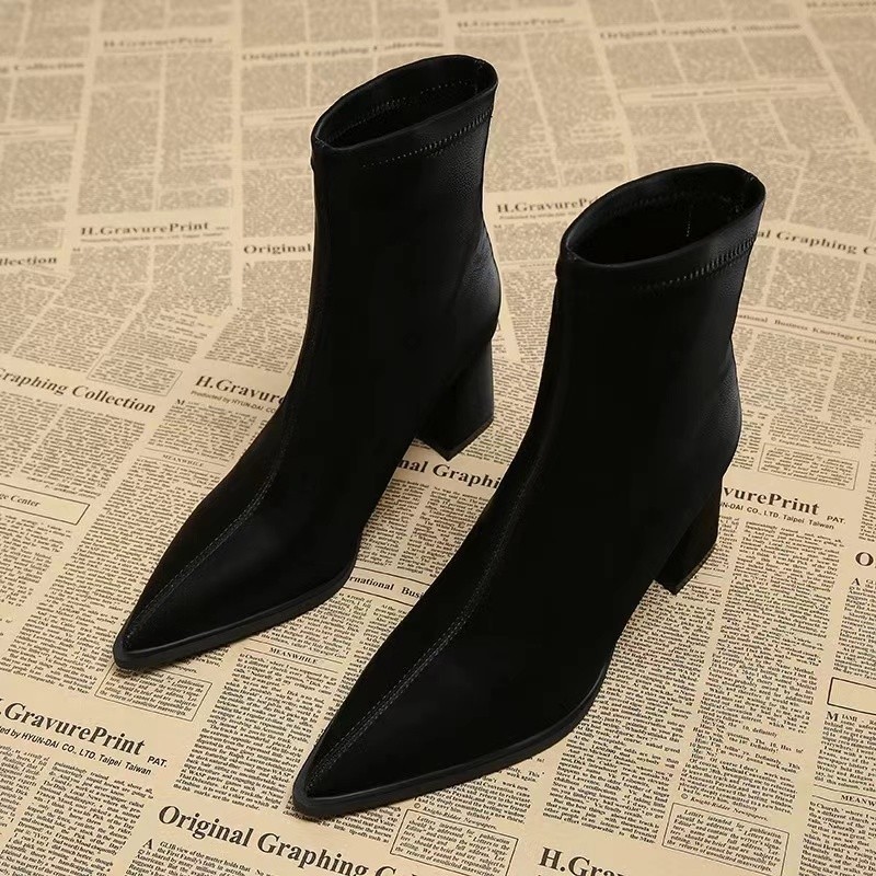Women's Stretch Fashion Suede Pointed Martin Boots