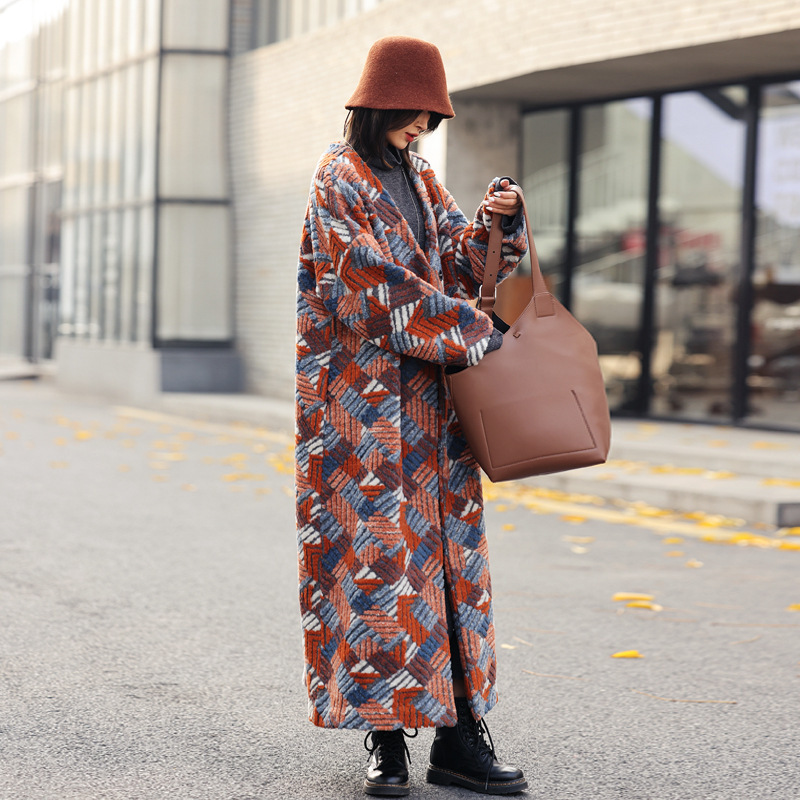 Women's Three-dimensional Jacquard Wool Blended Loose Overcoat Coat - Image 4