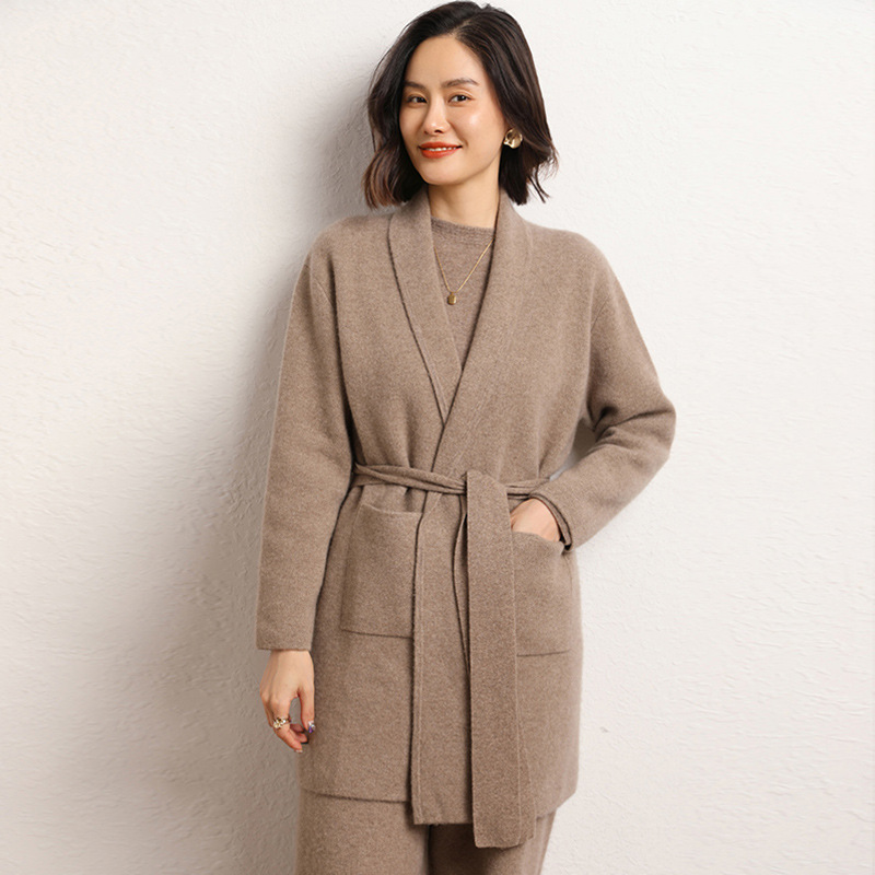 Fall Winter Fashion Mid-length Knitted Coat For Women — изображение 2