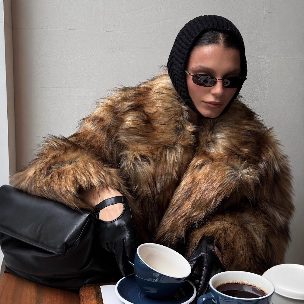 Autumn And Winter Imitation Fur Long Women's Warm Clothing Environmental Protection Wool Coat - Image 2