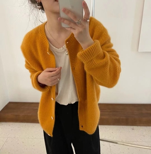 Autumn And Winter Cashmere Cardigan For Women Round Neck Thickened Knitted - Image 6