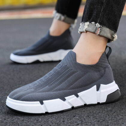 Spring Men's Casual Sports Shoes With Flyknit Mesh Upper And Sock Cuffs - Slip-on