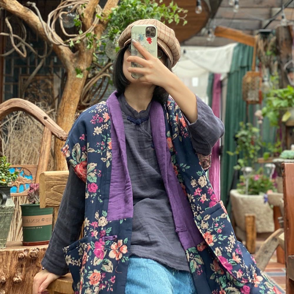 Antique Mud Cotton Linen Contrast Color Loose Quilted Long Waistcoat - Image 7