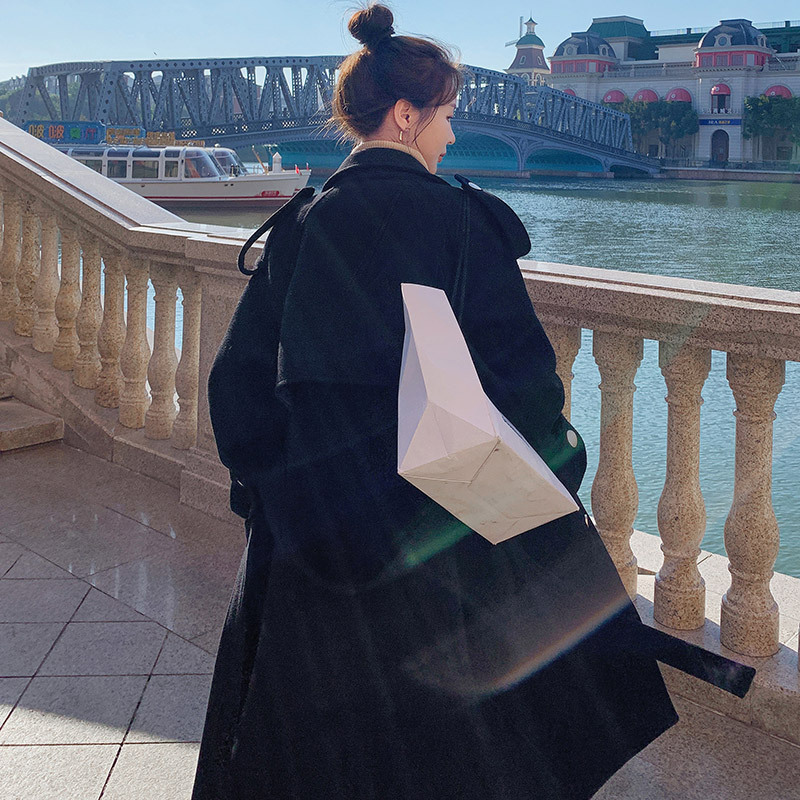 Women's Black Woolen Cloth Mid-length Goddess Fan Woolen Coat — изображение 2