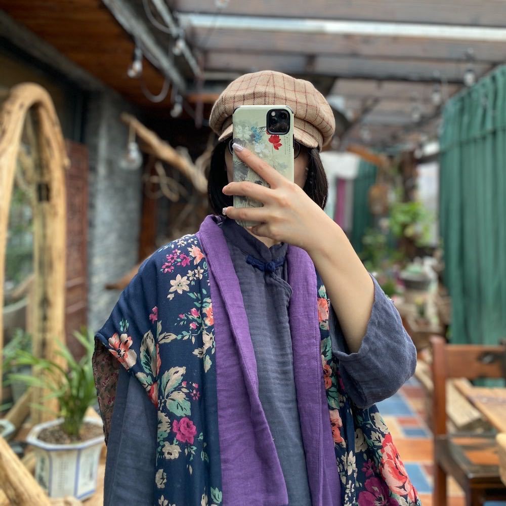 Antique Mud Cotton Linen Contrast Color Loose Quilted Long Waistcoat - Image 2